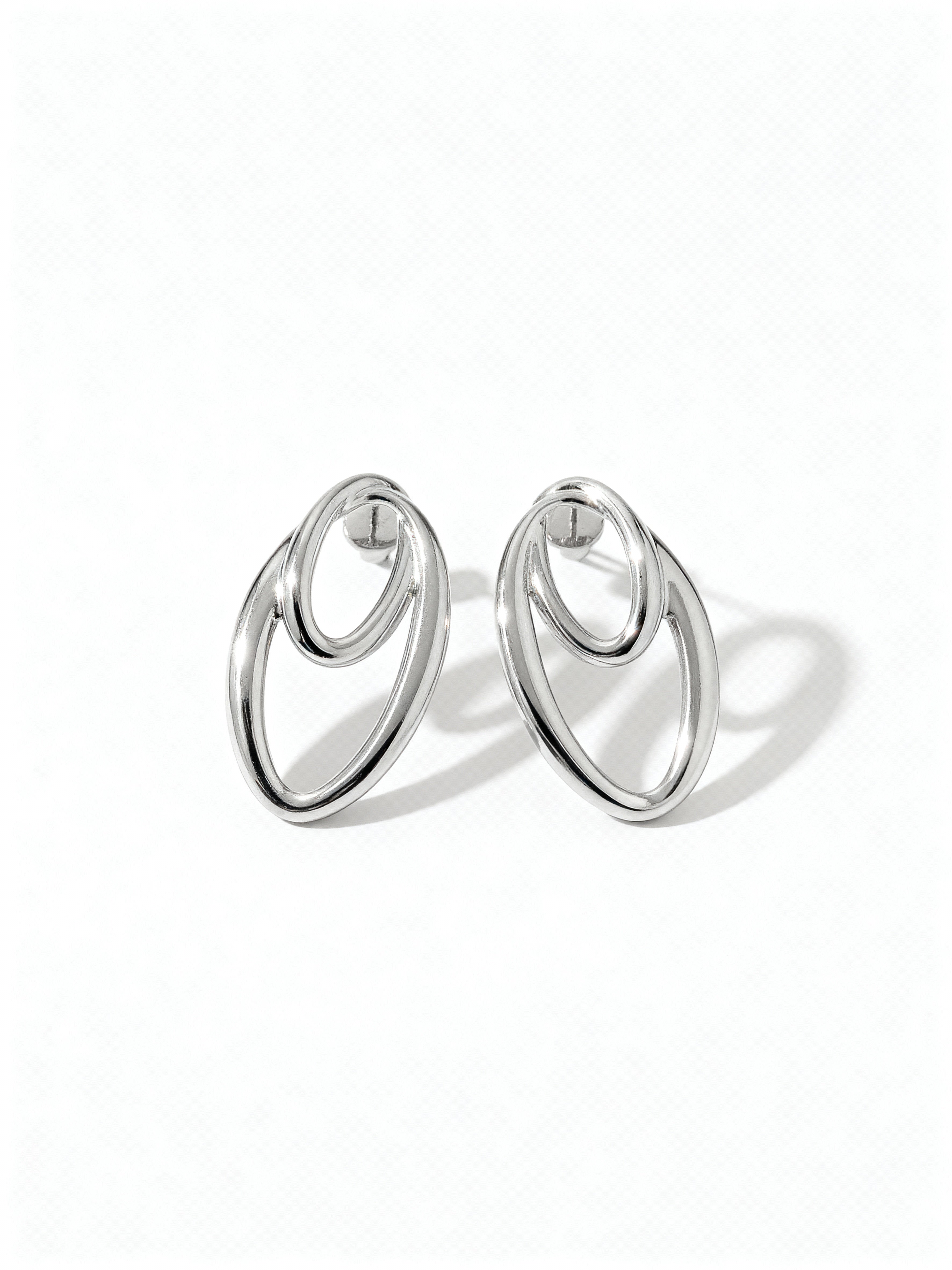 Cereza Earrings